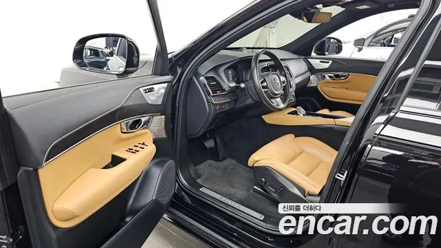 Вольво XC90 XC90 2 поколение B6 Inscription — Фото автомобиля 10