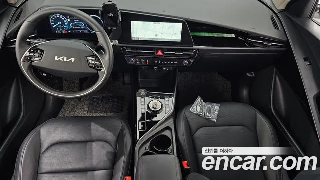 Kia Niro The All New — Фото автомобиля 10