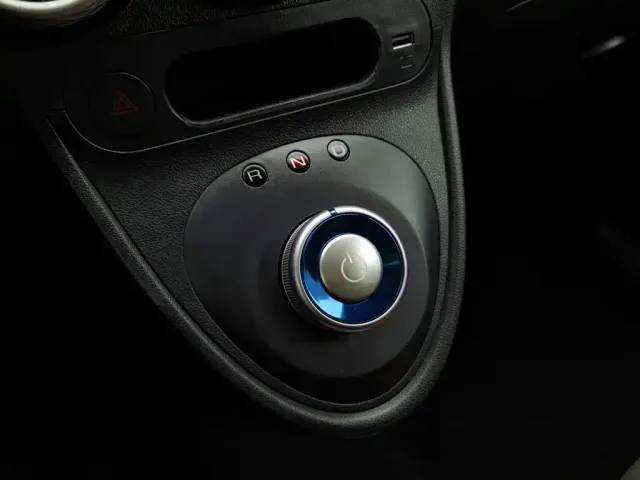 Ora Ora Black Cat 2022 351km Comfort (NMC) — Фото автомобиля 13