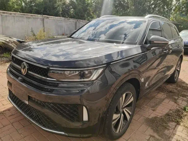 Фотография автомобиля — Volkswagen Talagon