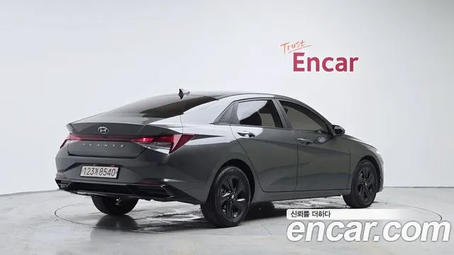 Hyundai AVANTE Avante (CN7) — Фото автомобиля 2