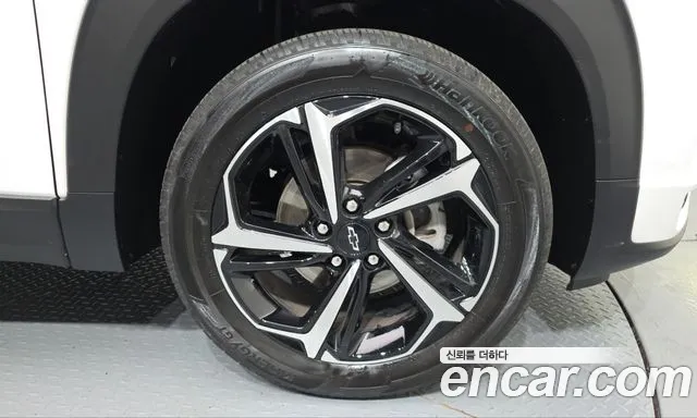 Chevrolet Trailblazer — Фото автомобиля 6