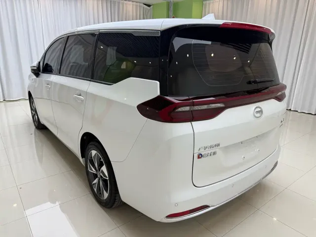 GAC Trumpchi M6 — Фото автомобиля 6