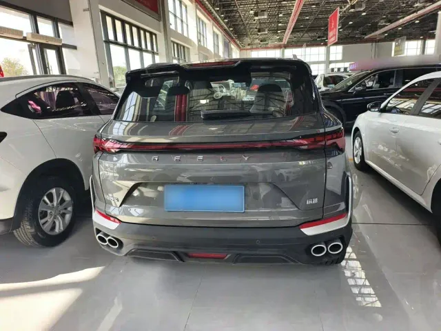 Geely Binyue — Фото автомобиля 12