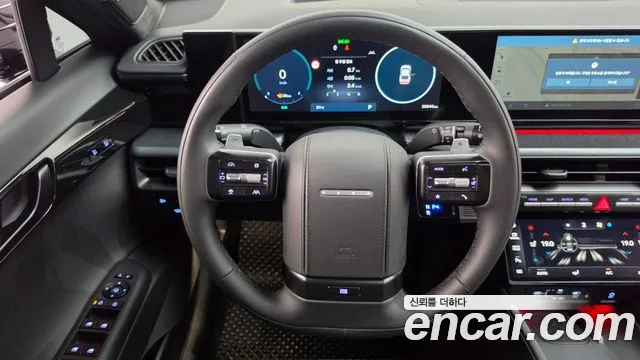 Hyundai Grandeur Grandeur (GN7) 3.5 Бензин 4WD — Фото автомобиля 13
