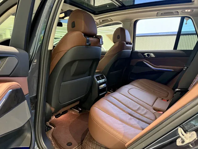 BMW X5 — Фото автомобиля 8