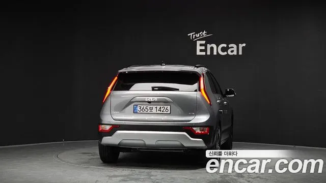 Kia Niro The All New Niro Prestige — Фото автомобиля 4
