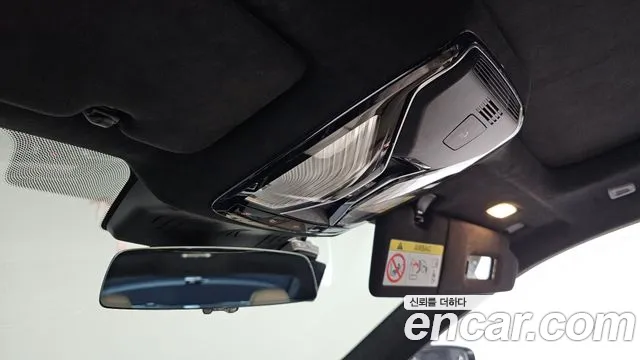 BMW 8 Series G15 — Фото автомобиля 24