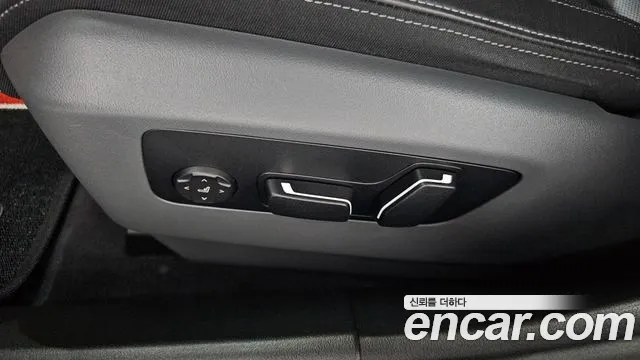 BMW 5 Series — Фото автомобиля 30