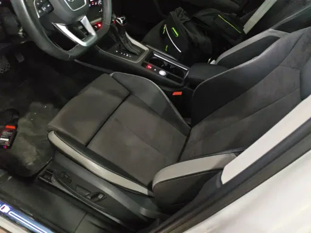 Audi Q3 — Фото автомобиля 14