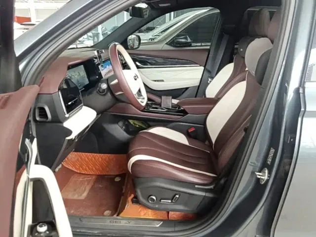 Geely Xingyue L — Фото автомобиля 14