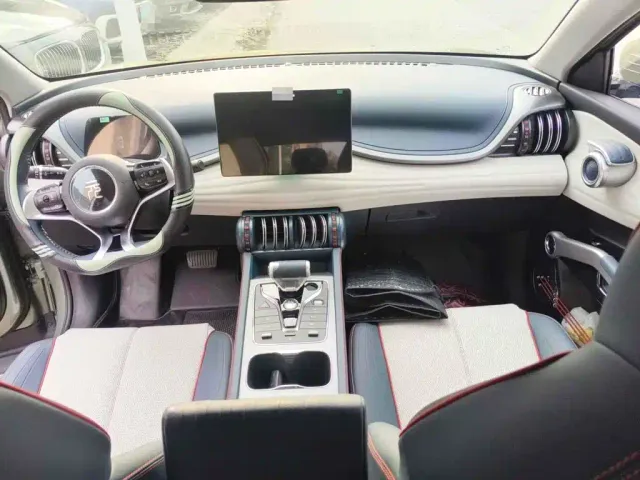 BYD Yuan PLUS — Фото автомобиля 12