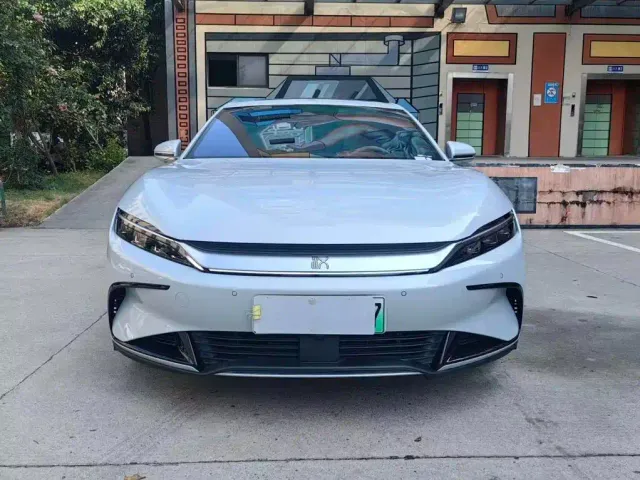 BYD Han — Фото автомобиля 2