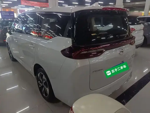 GAC Trumpchi M6 — Фото автомобиля 4