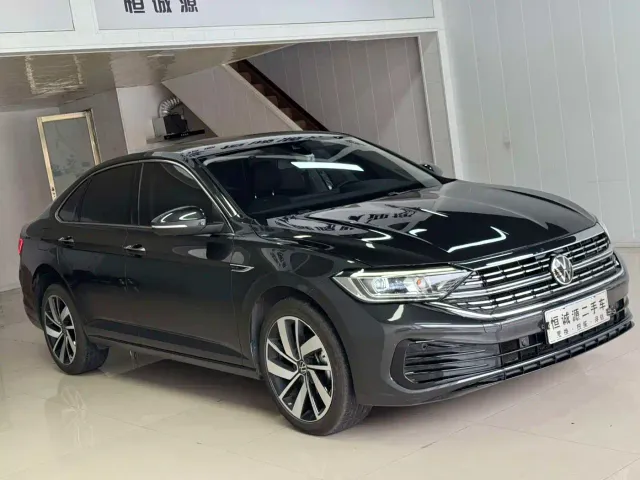 Volkswagen Sagitar — Фото автомобиля 2
