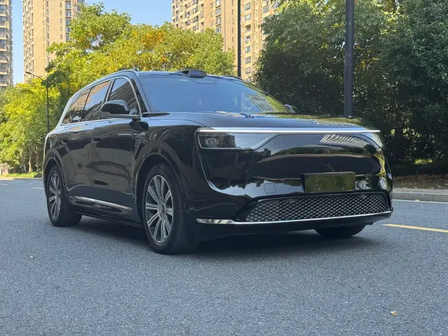 Aito M8 — Фото автомобиля 8