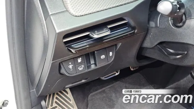Kia EV6 — Фото автомобиля 14