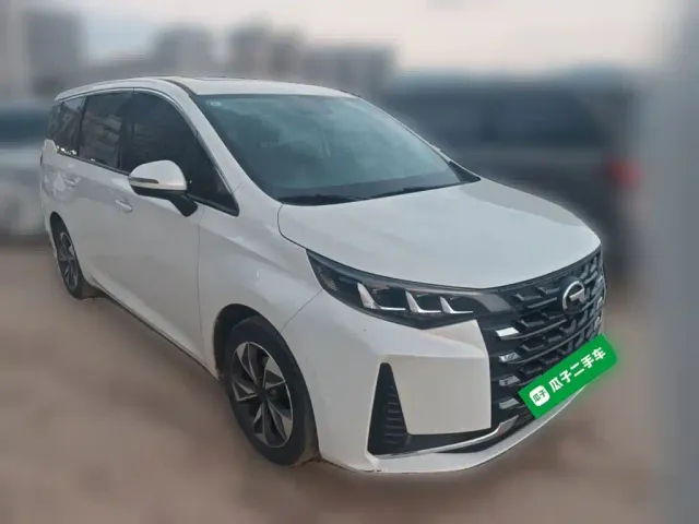 GAC Trumpchi M6 — Фото автомобиля 23
