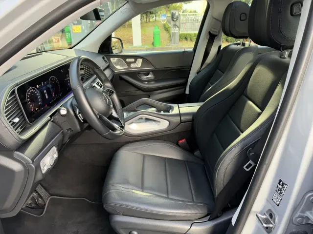 Mercedes-Benz GLE-Class — Фото автомобиля 12