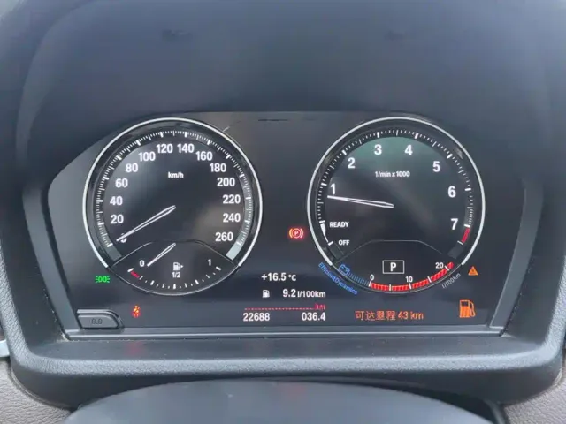 BMW X1 — Фото автомобиля 14