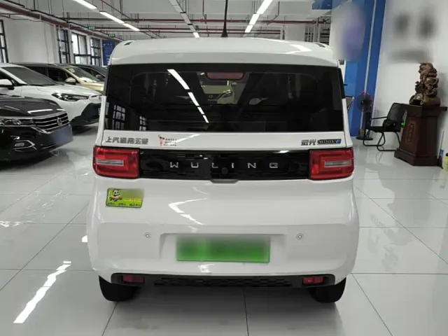 Wuling Hongguang Mini EV — Фото автомобиля 5
