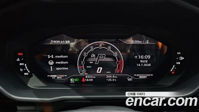 Lamborghini Urus — Фото автомобиля 8