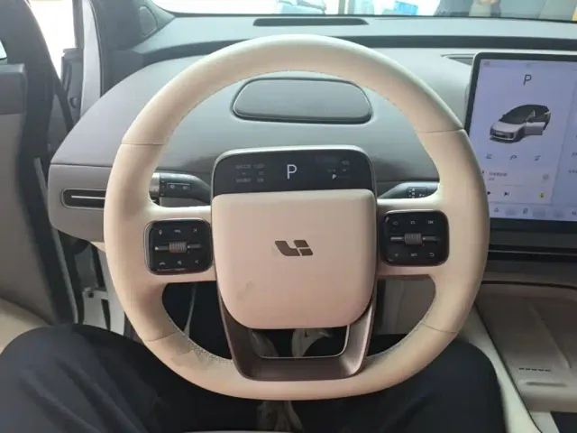 Li Auto i6 — Фото автомобиля 10