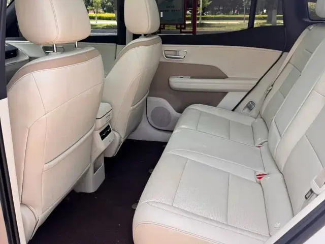 Toyota BoZhi 3X — Фото автомобиля 8