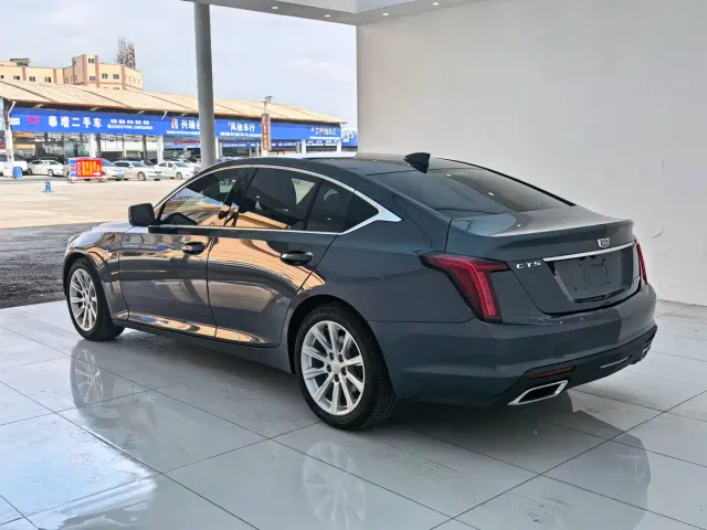 Cadillac CT5 — Фото автомобиля 6