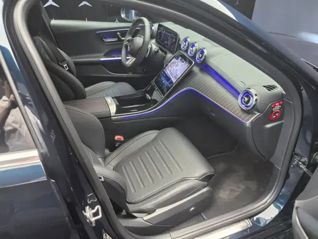 Mercedes-Benz C-Class — Фото автомобиля 23