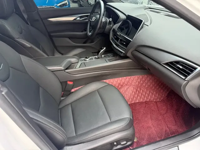 Cadillac CT5 — Фото автомобиля 6