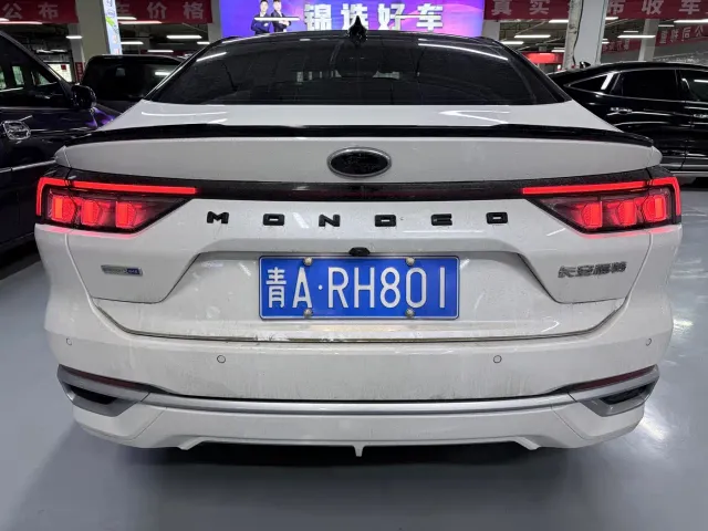 Ford Mondeo — Фото автомобиля 18