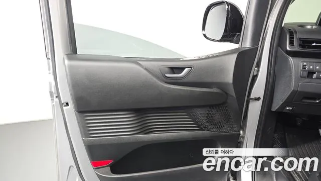 Hyundai Staria Staria Карго 5 мест — Фото автомобиля 25
