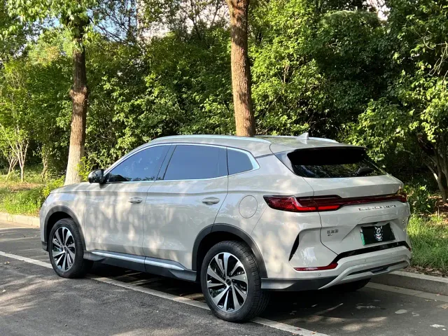 BYD Song PLUS — Фото автомобиля 13