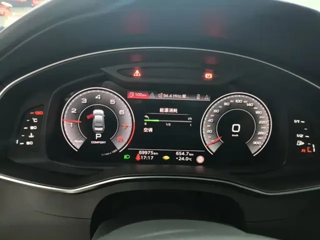 Audi A6L — Фото автомобиля 11