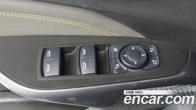 ChevroletGMDaewoo Trax Trax Кроссовер — Фото автомобиля 12