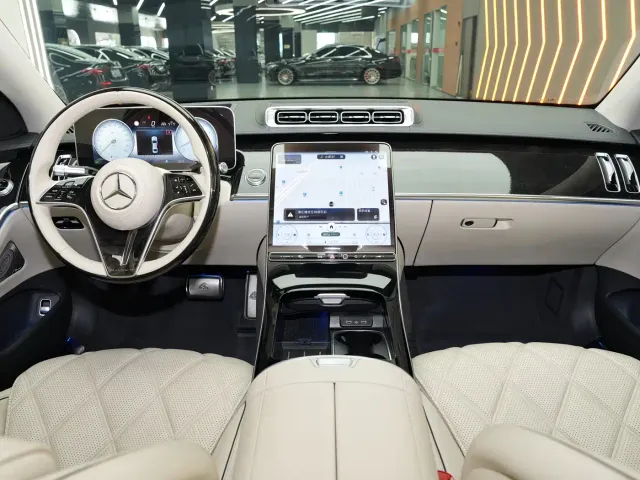 Mercedes-Benz Maybach S-Class — Фото автомобиля 11