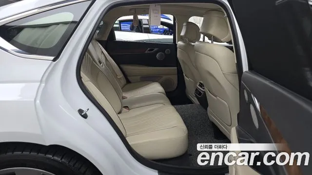 Genesis G80 RG3 — Фото автомобиля 17
