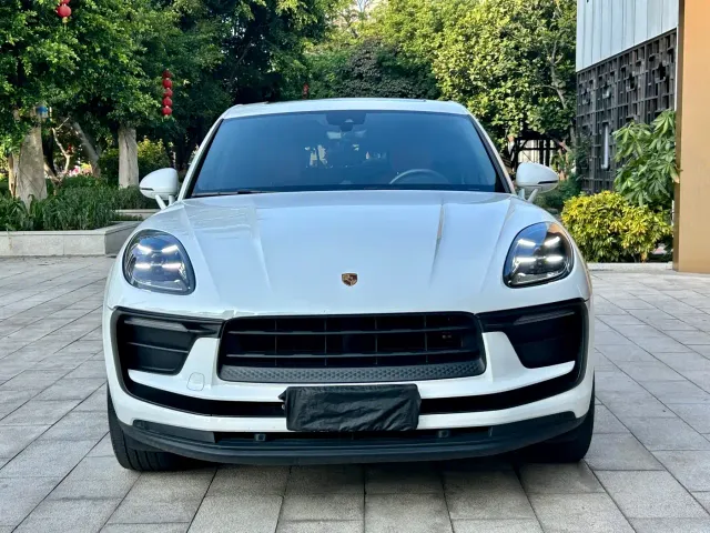 Porsche Macan — Фото автомобиля 2