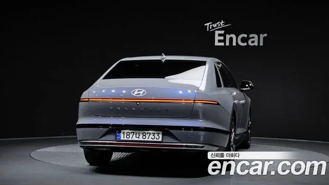 Hyundai Grandeur GN7 — Фото автомобиля 4