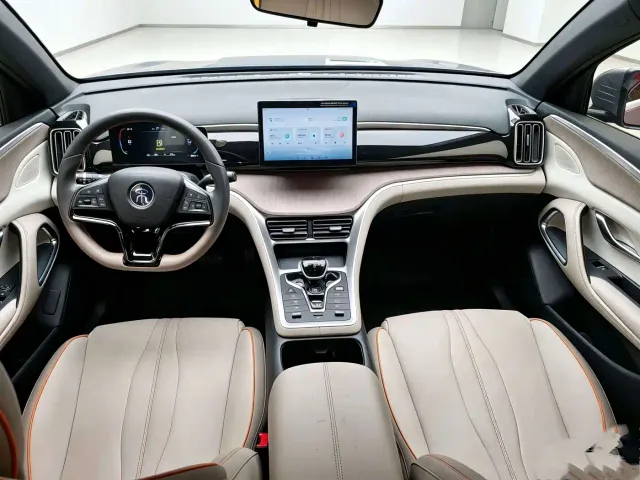 BYD Song Pro — Фото автомобиля 4
