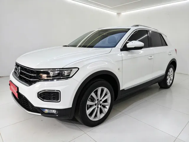 Фотография автомобиля — Volkswagen T-Roc