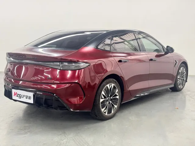 BYD Seal — Фото автомобиля 9