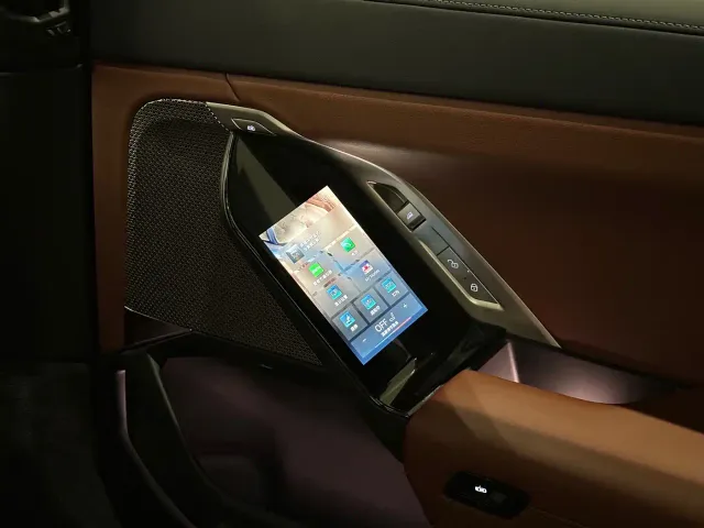 BMW i7 — Фото автомобиля 18