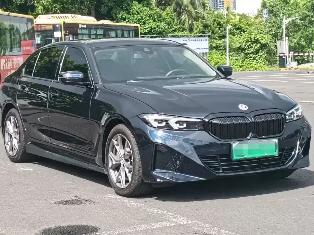 BMW i3 — Фото автомобиля 3