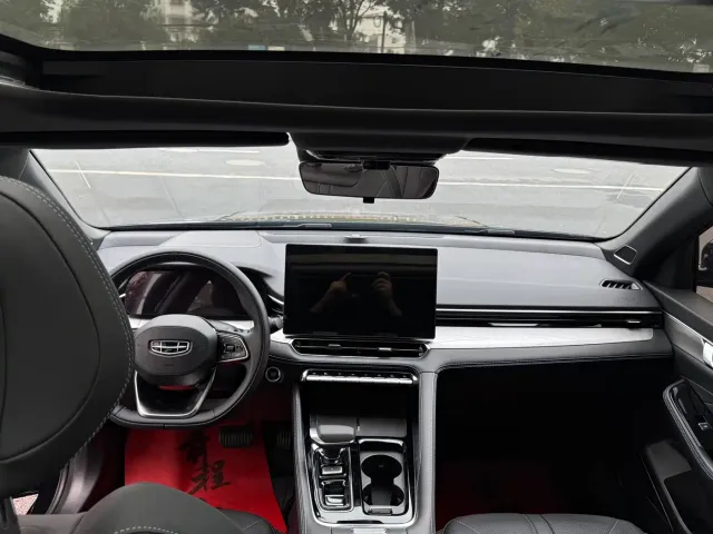 Geely Xingrui — Фото автомобиля 12