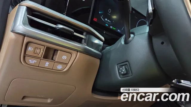 Hyundai Grandeur GN7 — Фото автомобиля 23