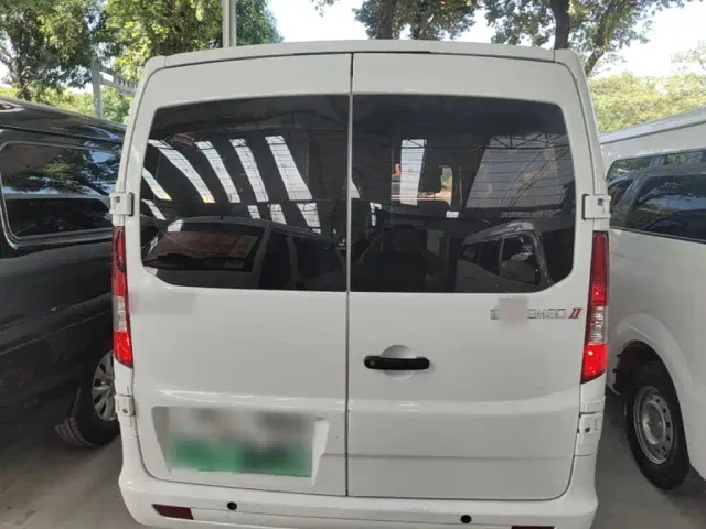 Changan Ruixing EM60 — Фото автомобиля 5