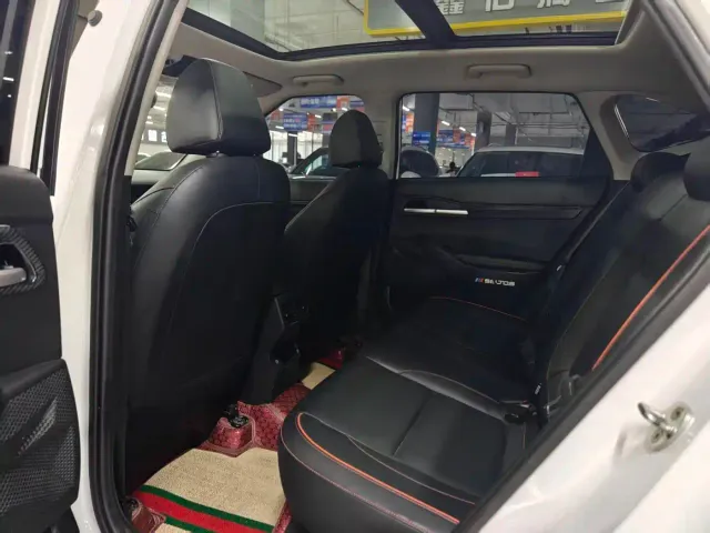 Kia Seltos — Фото автомобиля 5