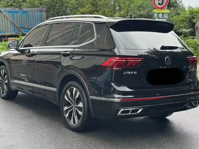 Volkswagen Tiguan L — Фото автомобиля 6